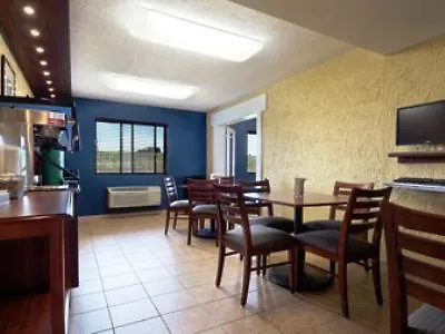 6-elk Grove Village, Il Hotel 4*